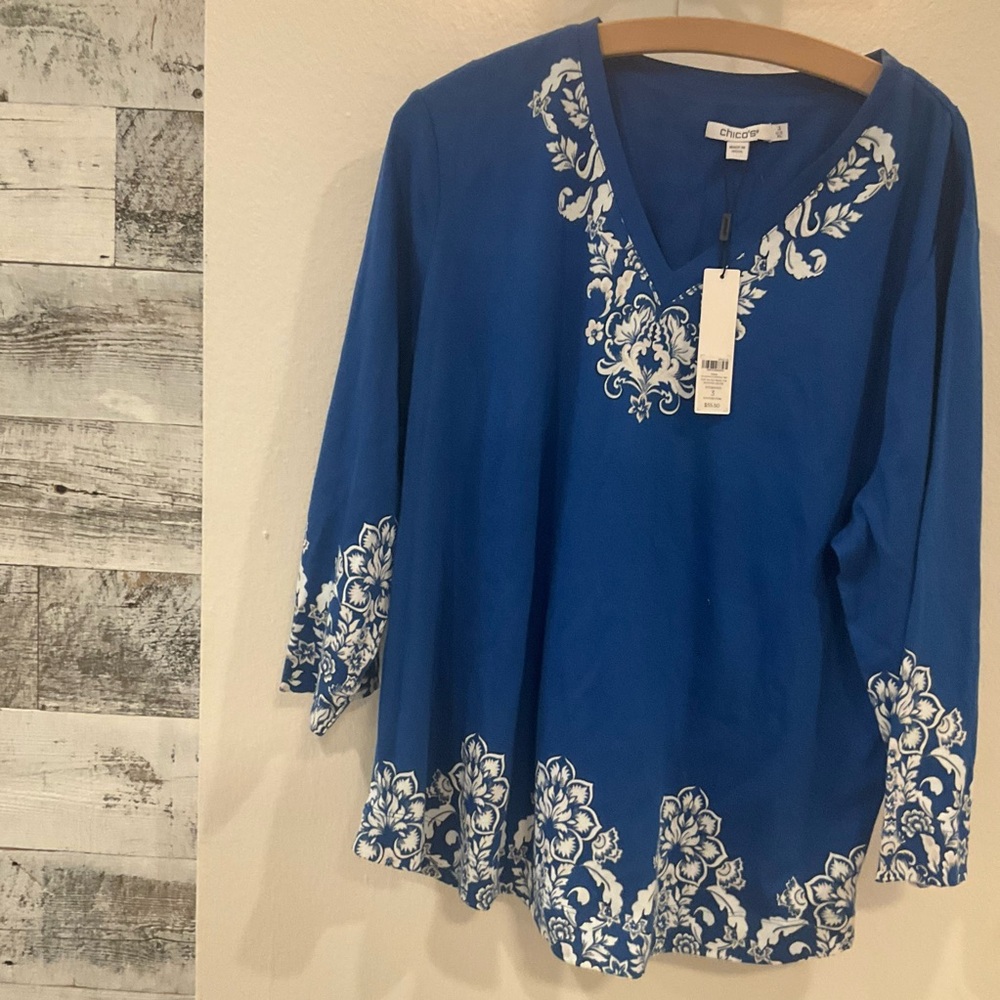 Chico's Cotton Royal Blue V-Neck Tunic with White Floral Design Size 3=XL